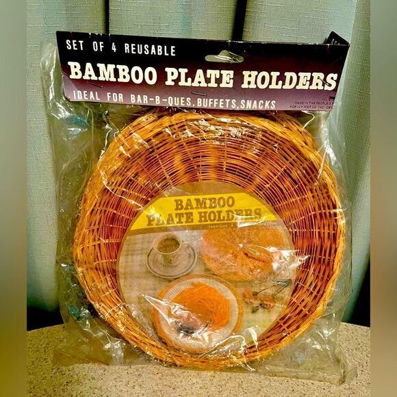 Vintage Bamboo Paper Plate Holders Pack of 4 Wicker Picnic Cookout Unopened - Picture 1 of 3